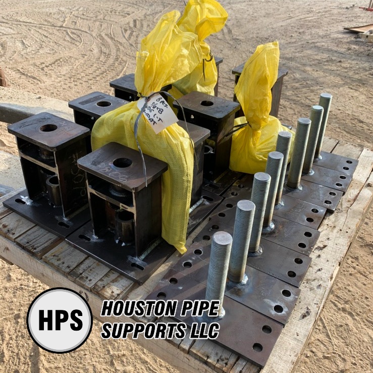 pallet of adjustable pipe supports